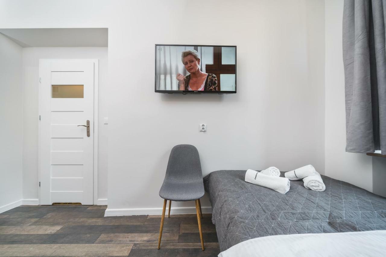 Liv Apartments Old Town Cracovia Esterno foto